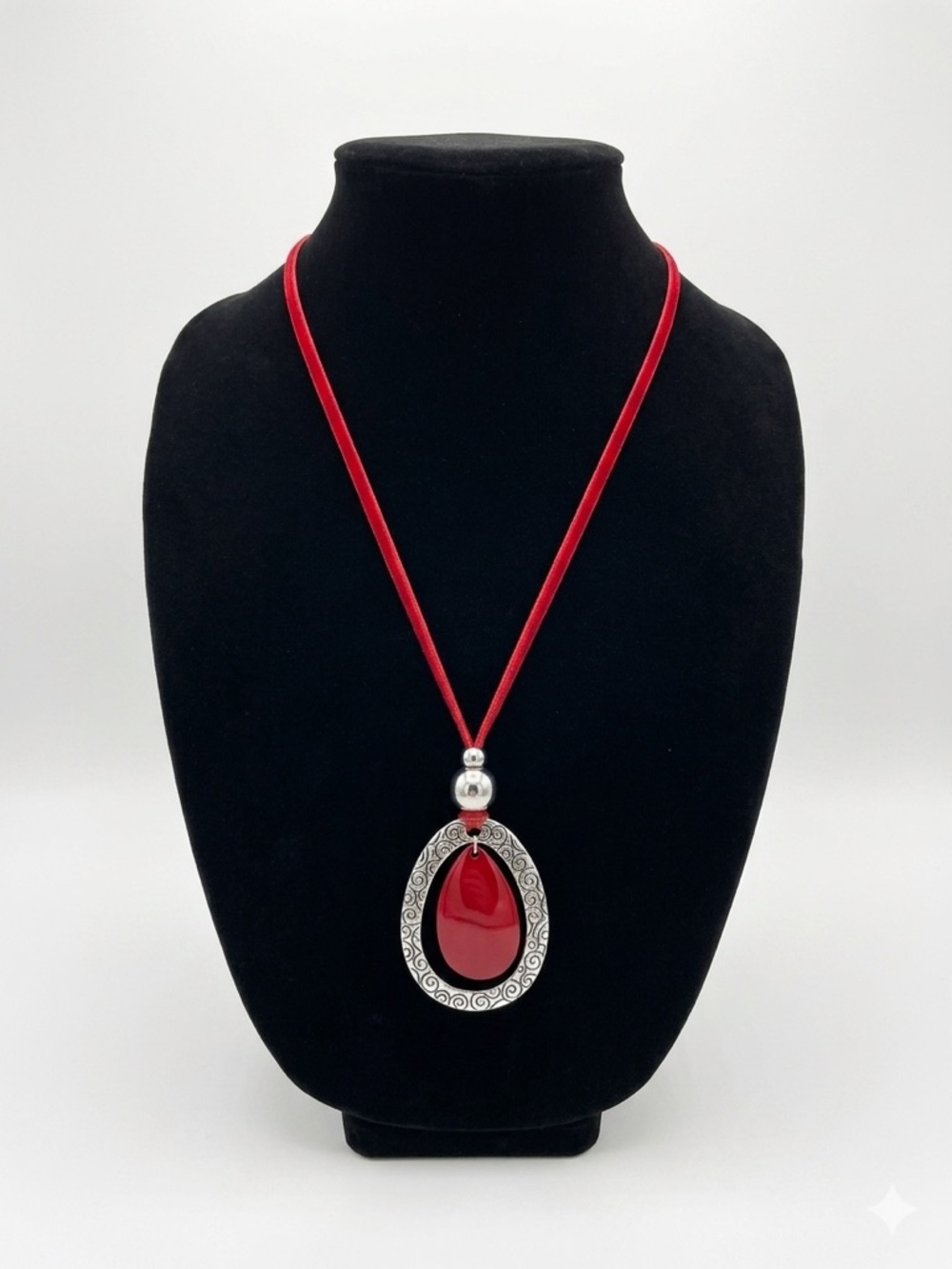 Vibrant Red Teardrop Statement Pendant Necklace
